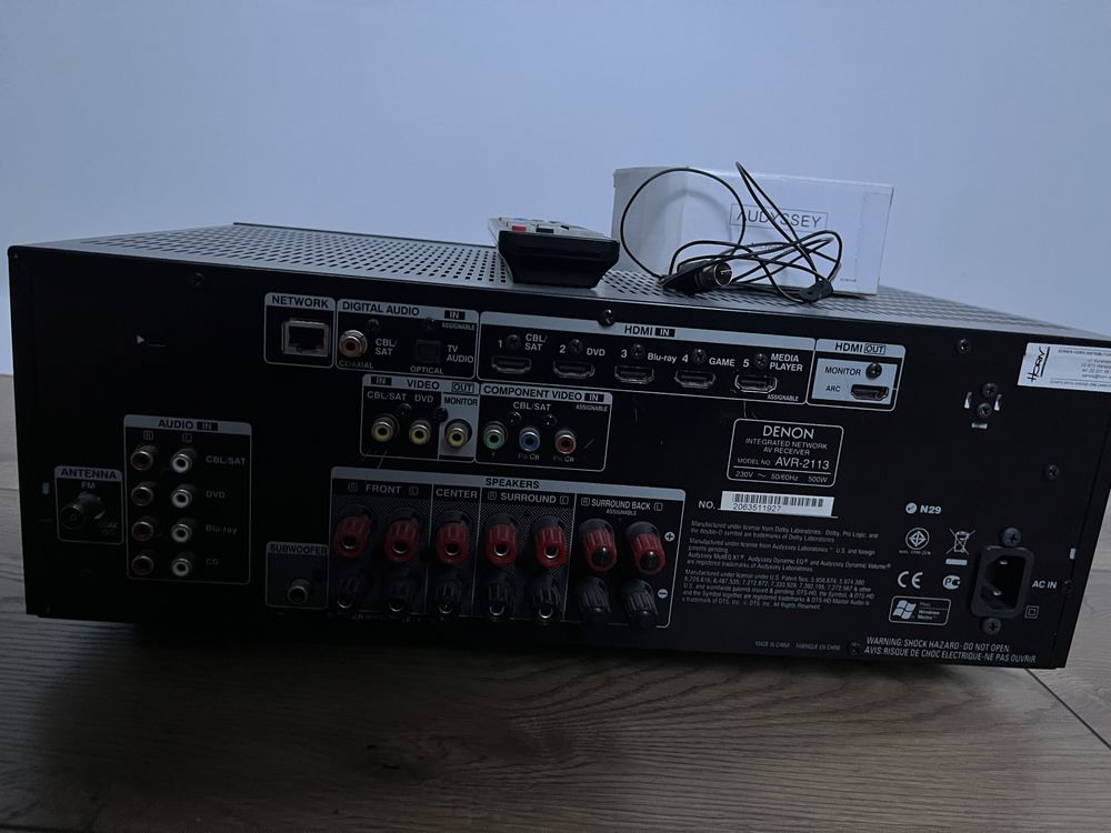 DENON AVR-2113 amplituner