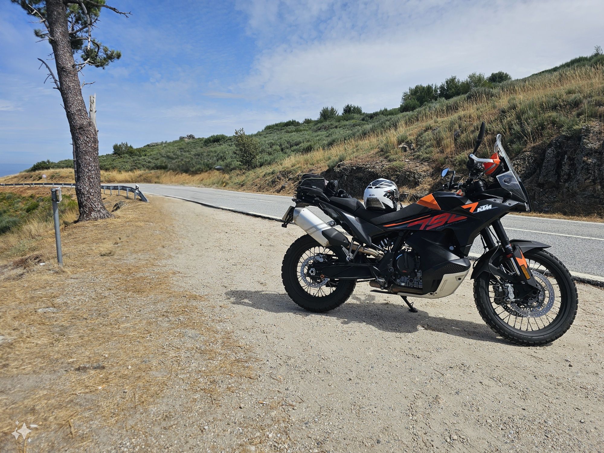 KTM adv adventure 790