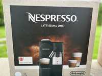 Капсульна кавоварка еспресо Delonghi Nespresso Lattissima One EN510.W