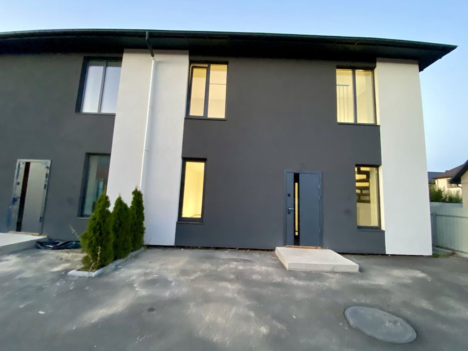 Продаж таунхаусу на пров. Весняний