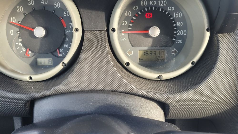 Vw Polo 1.0 rok 2000 długie opłaty