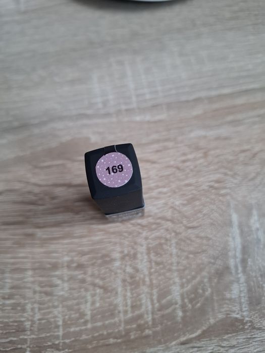 Lakier hybrydowy marka Silcare