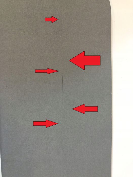 Składana deska do prasowania na ścianę oszczędzająca miejsce 107x30cm