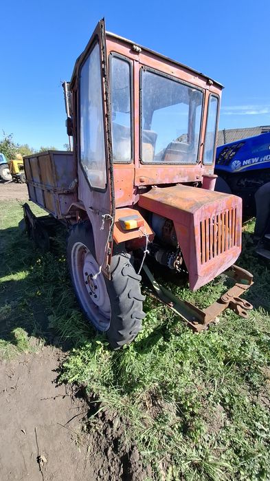 Тракторне самохідне шасі Т 16 МГ-У1, 1992 рік випуску в робочому стані