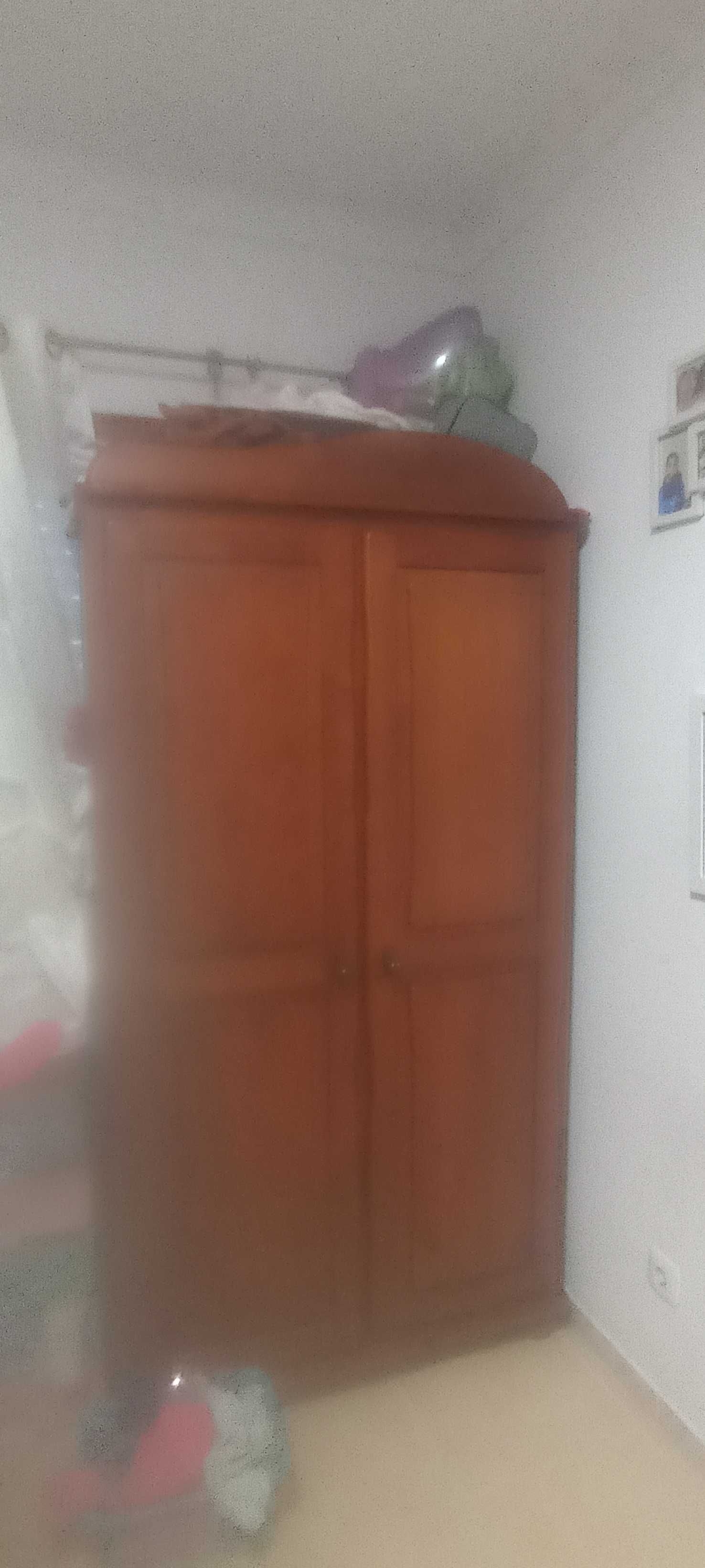 Roupeiro de criancas em pinho