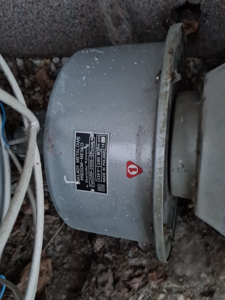 Lampy prl używane