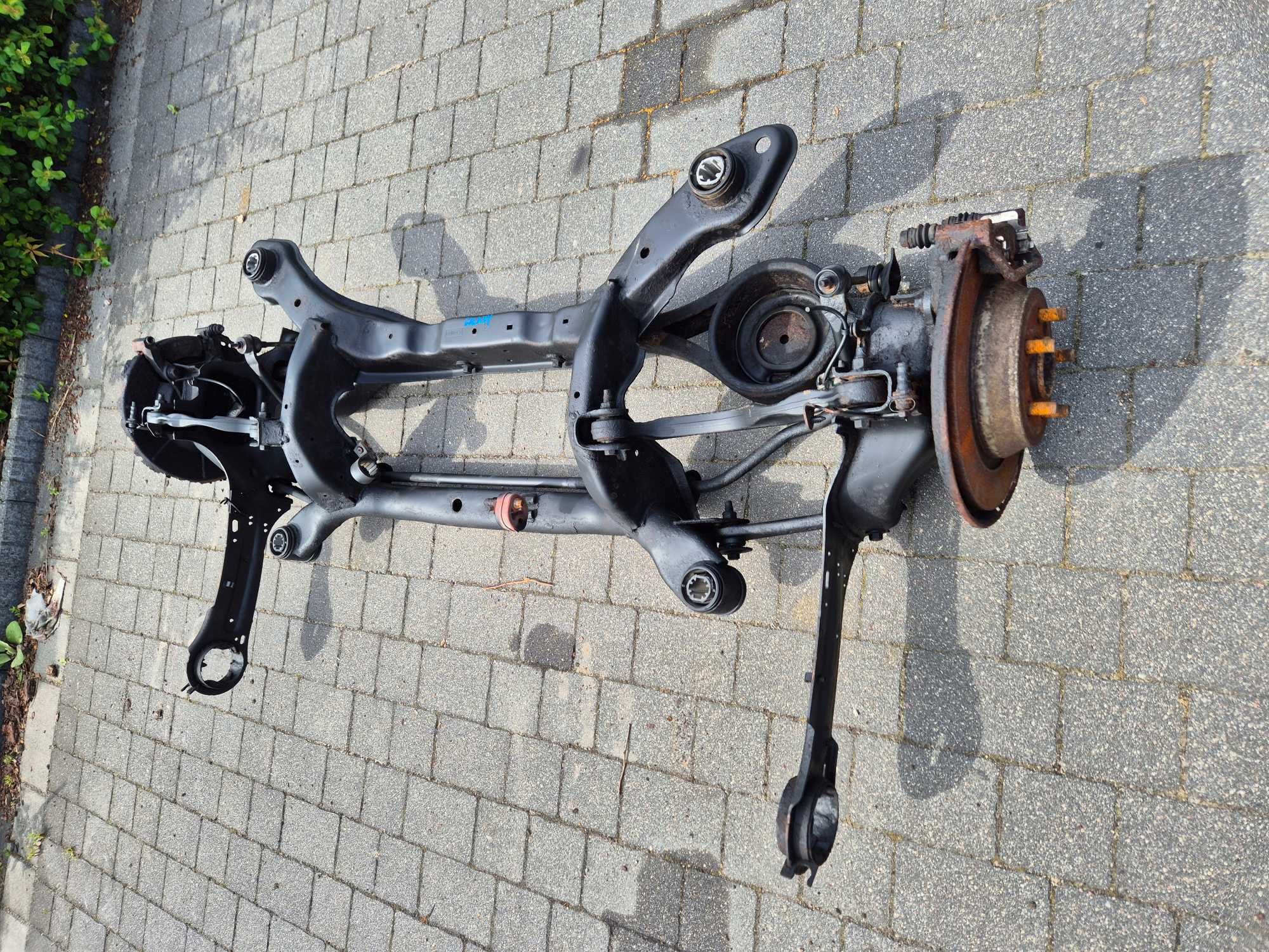 galaxy mk2 s-max mk1 sanki tył tylne tylna belka wózek zawieszenie tył