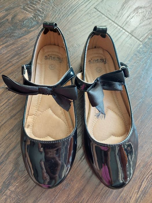 Baleriny, czarne, lakierowane, sinsay, rozmiar 34