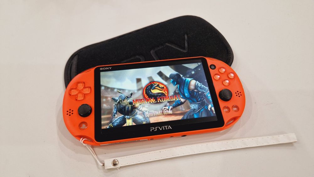 Sony Ps Vita Slim 64гиг 65игр!