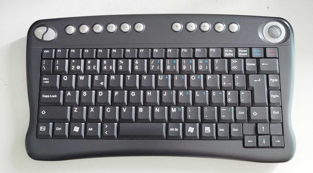 Teclado Multimedia sem fios