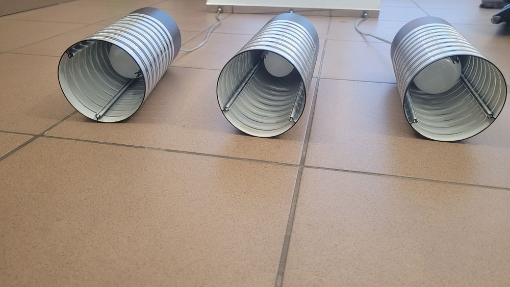 Lampa sufitowa potrójna żarówki LED