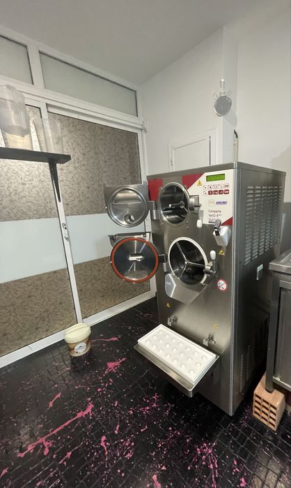 Productora de gelado (semi nova )