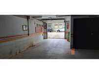 Garagem com 18 m2 na Brandoa
