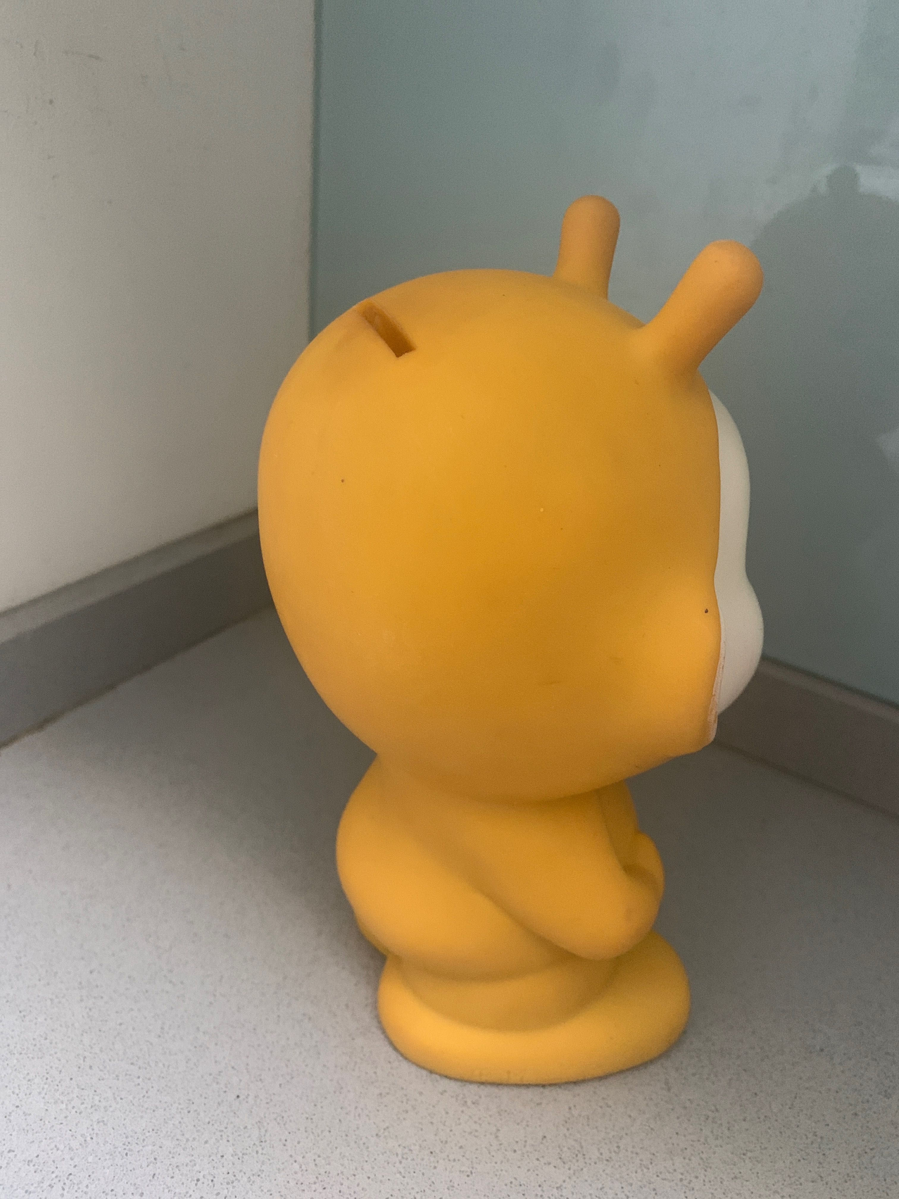 Brinquedo antigo Teletubbies mealheiro