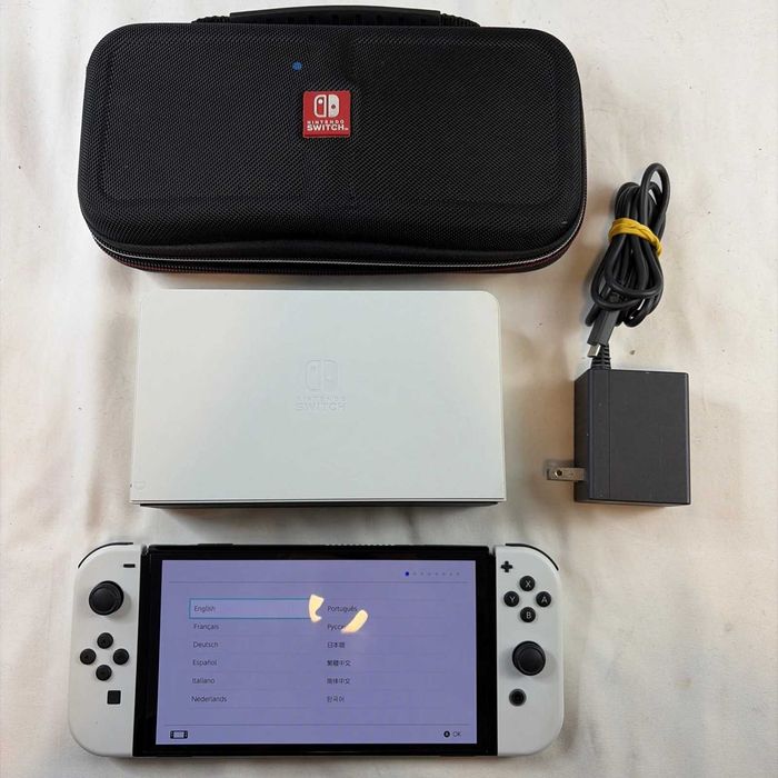 Nintendo Switch OLED