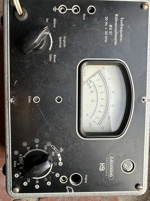 ламповый вольтметр низкой частоты Grundig RV 51