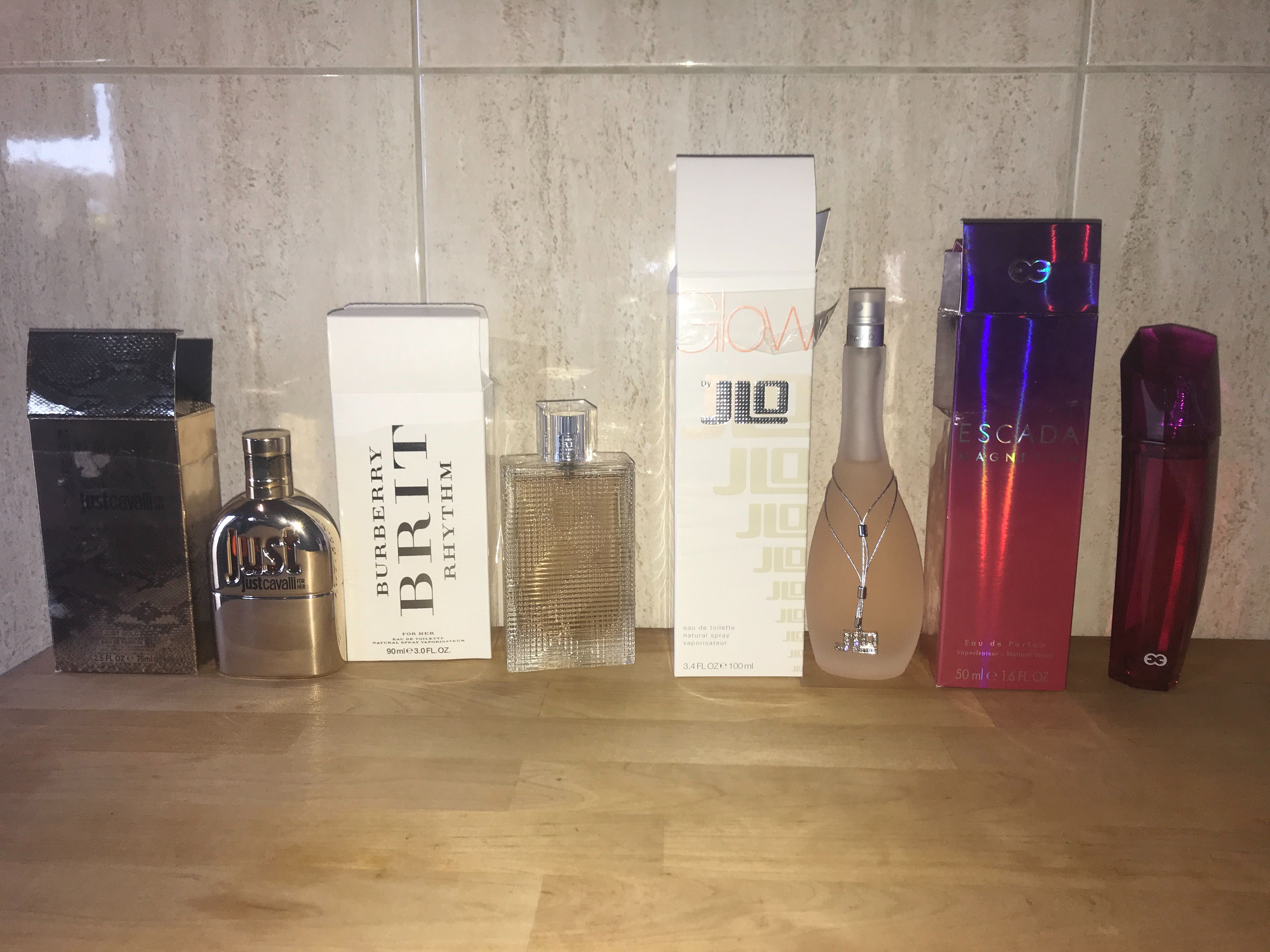 Vendo Perfumes: Just Cavalli, Burberry Brit Rhythm, Escada Magnetism