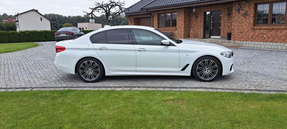 Bmw 5 G30 M-pakiet X-Drive alkantara