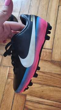 Śnieżynki nike mercurial 28