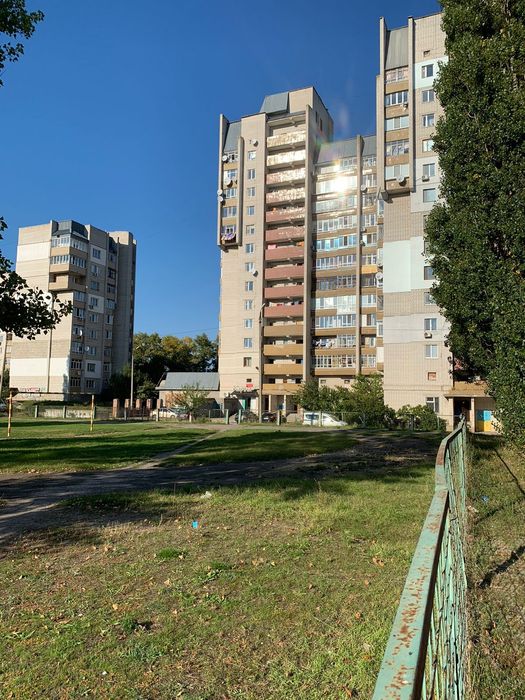 Аренда 3-х квартиры Ул. Героев Днепра 47 рядом Днепр Свободна