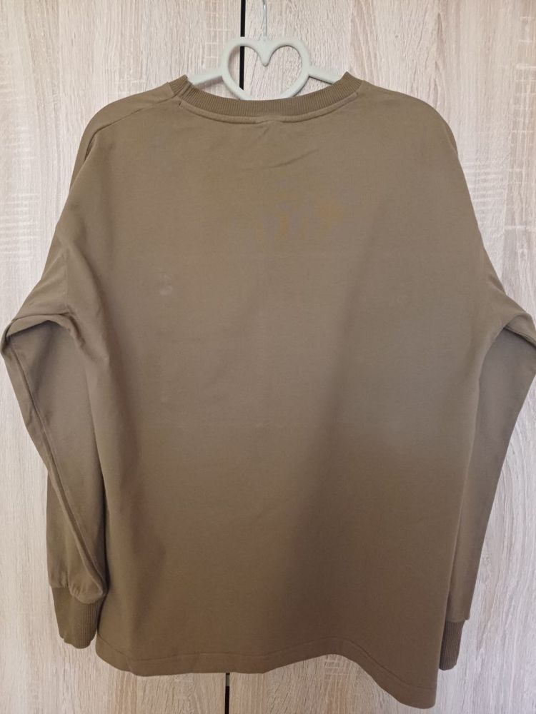 Лонгслів чоловічий Zara, розмір М  Колір зелений, хакі