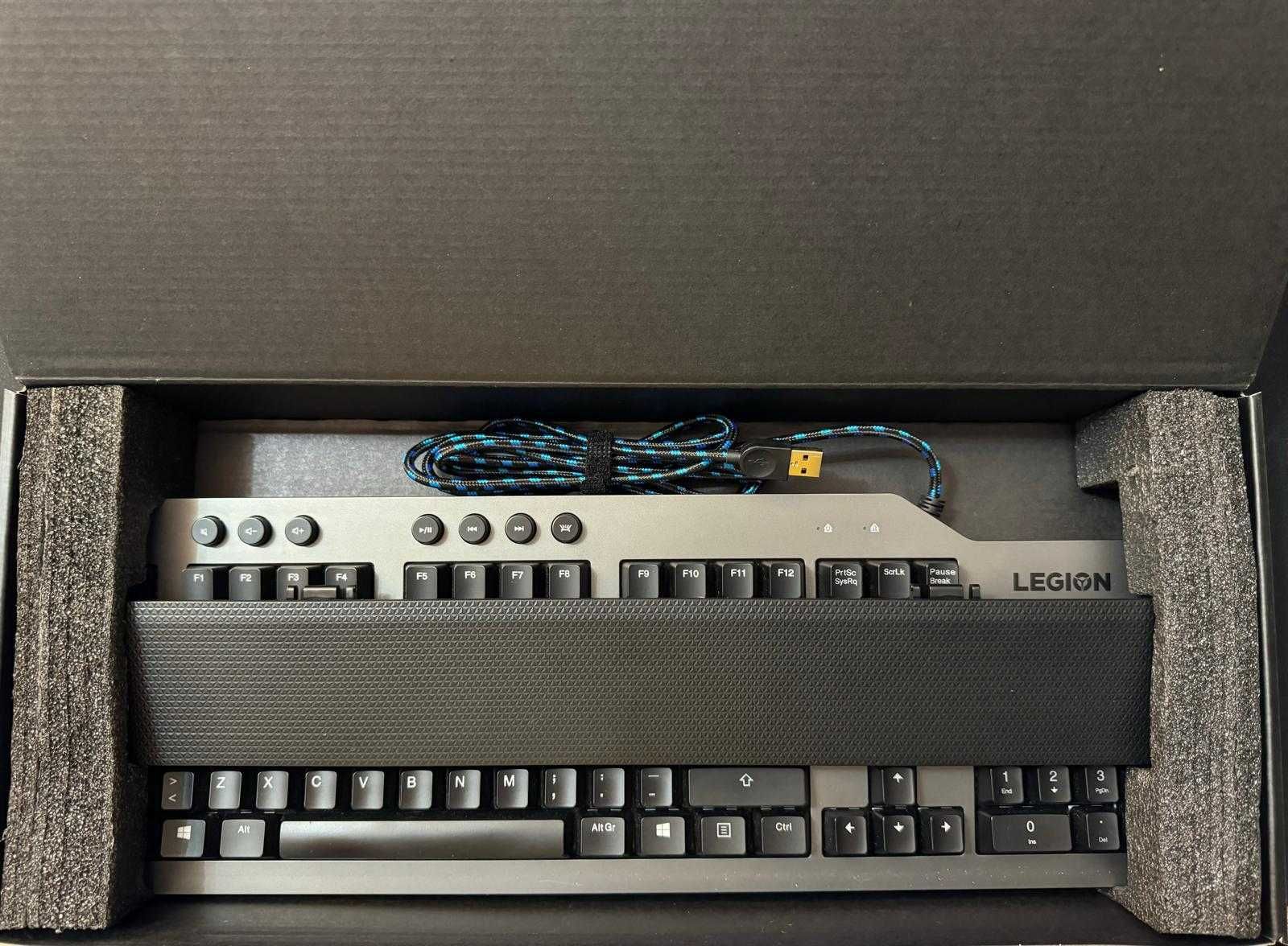 Teclado Mecânico Lenovo Gaming K500 Rgb Mechanical Gaming Keyboard PT