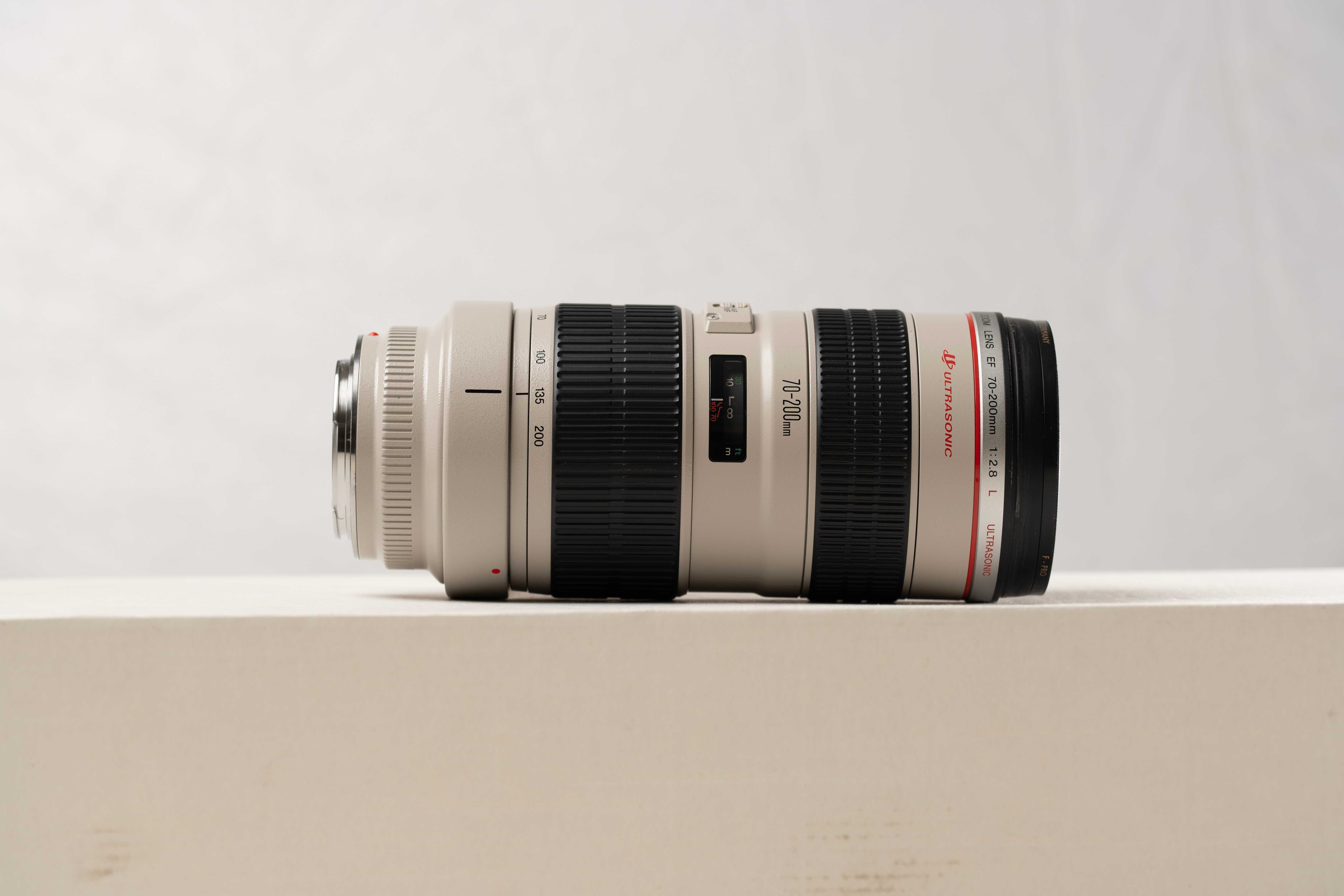 Canon EF 70-200mm f/2.8L USM - Como nova