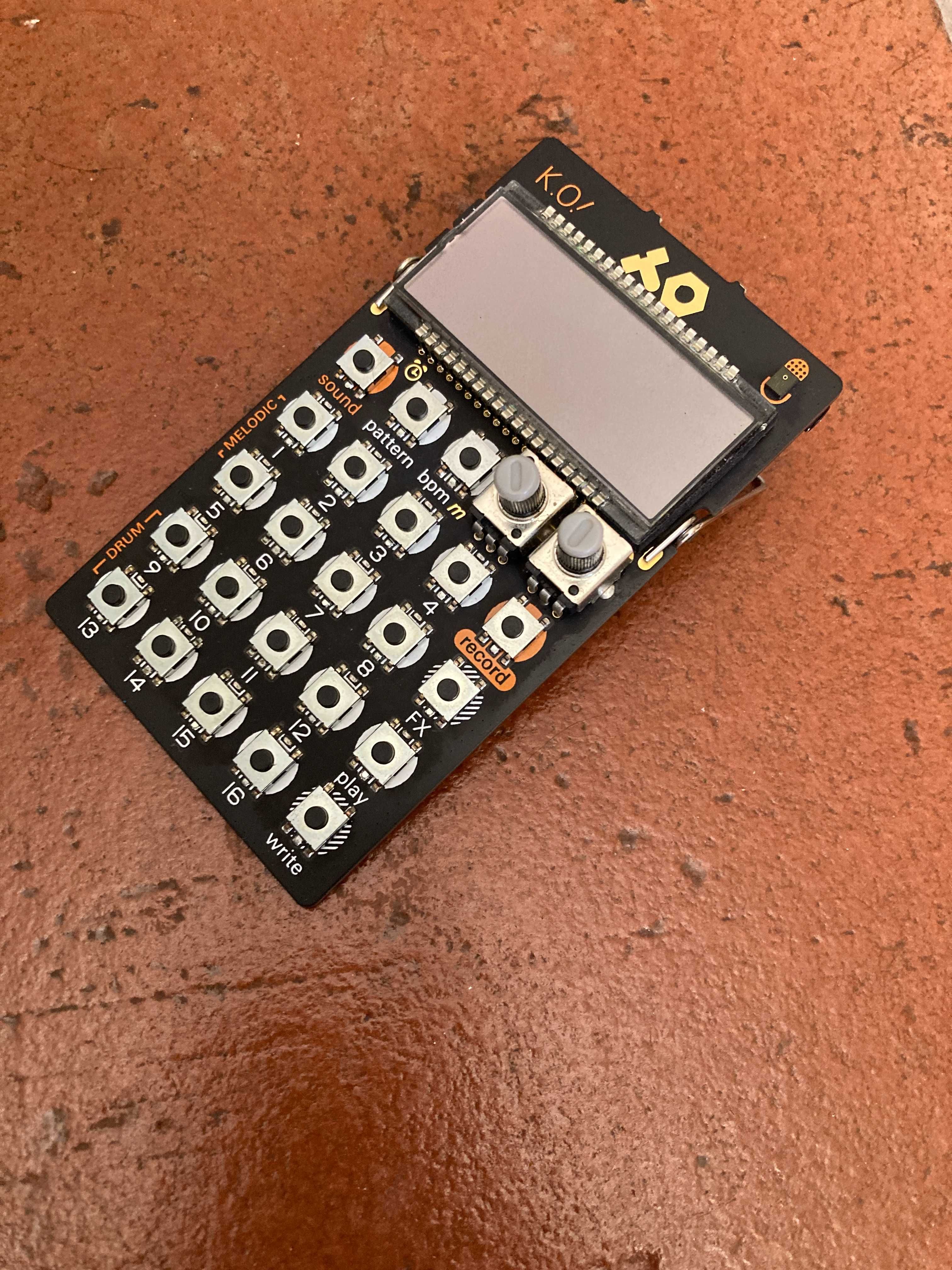 Teenage Engineering PO 33 K.O. pocket operator sampler