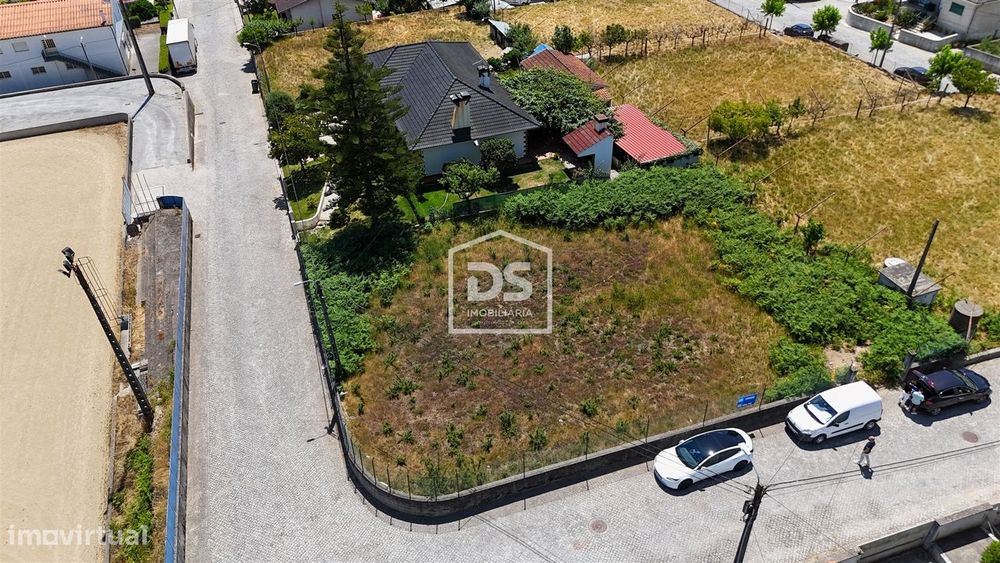 Lote de Terreno  Venda em Nespereira e Casais,Lousada