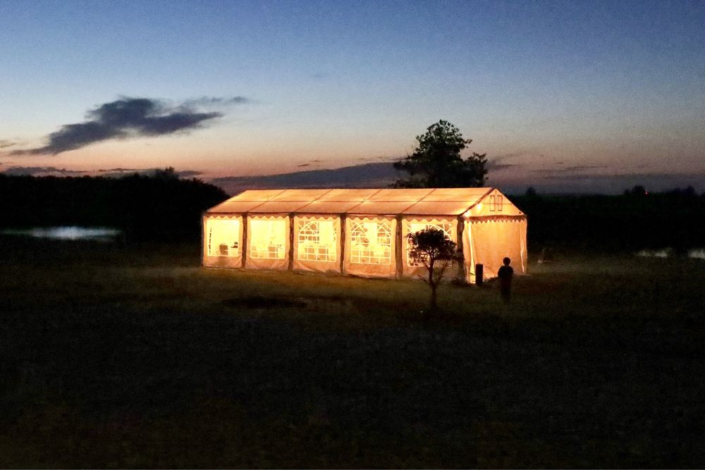 Dmuchaniec Zjeżdżalnia Bubble House Namioty imprezowe Piana Party