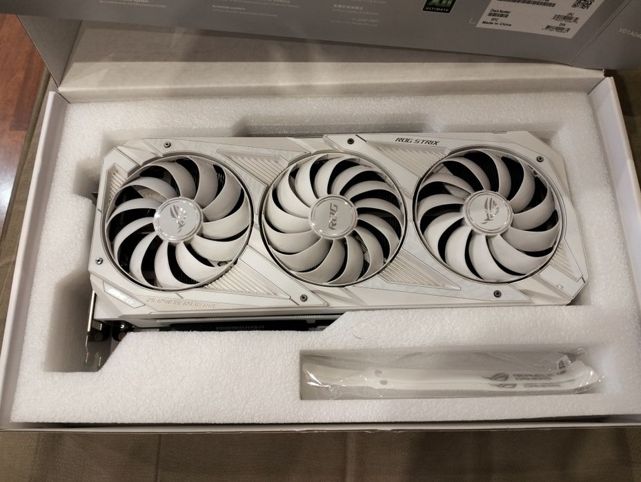 Asus Strix RTX 3090 24Gb повний комплект