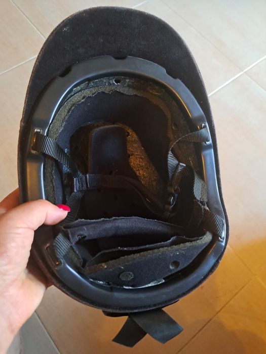 Equitação chapéu (toque) veludo