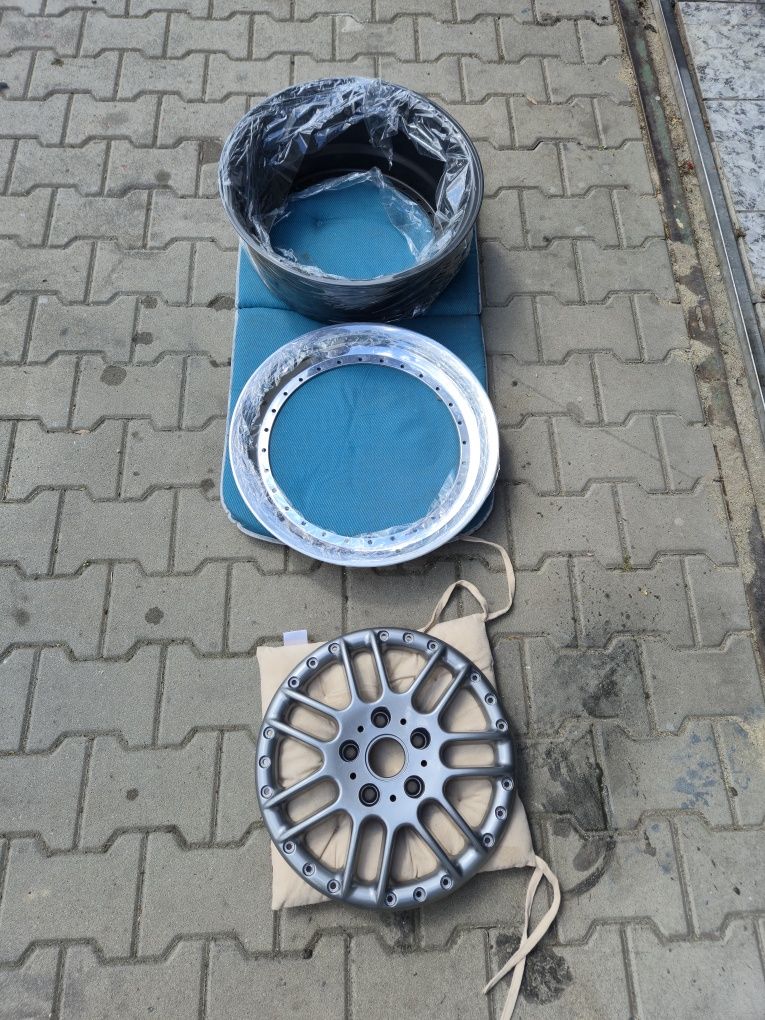 Felgi alufelgi  skręcane 3 częściowe  ACT LX 17" 5X112