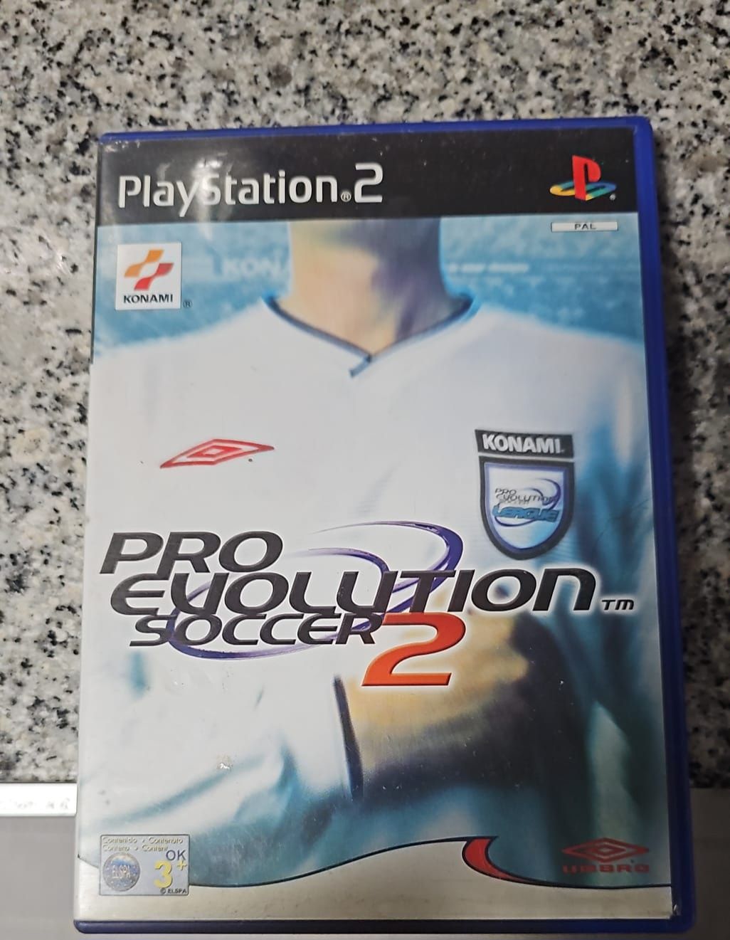 Jogos Playstation 2 vendo os 4 jogos por 5€