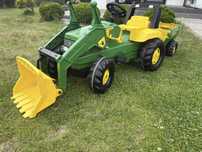 Rezerwacja Traktor na pedały z ładowaczem i przyczepą John Deere