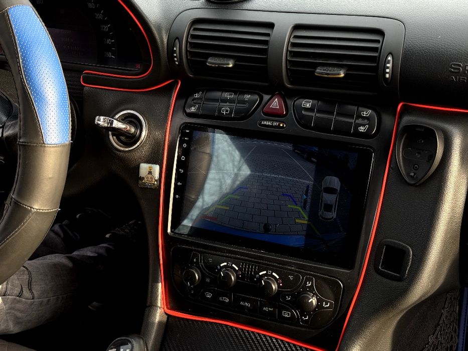 Мерседес w203 2.2диз