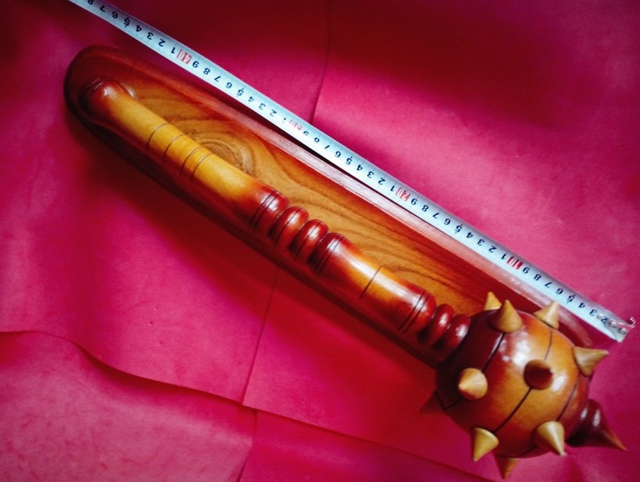 Булави дерев,яні