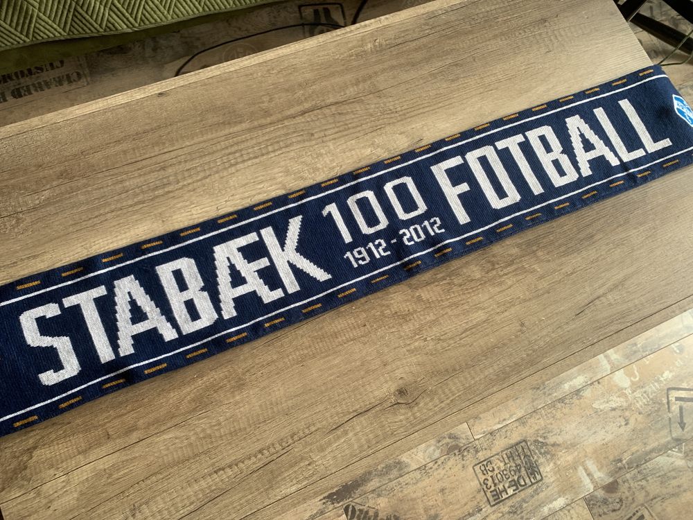 Szalik STABAEK FOTBALL kibica 100-lecie z frędzlami dwustronny