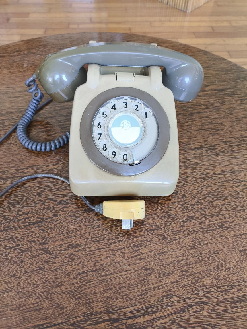 Telefone Antigo -