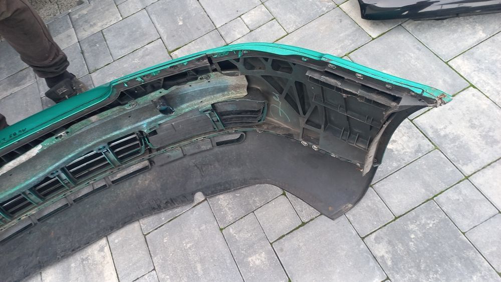 Audi a4 b5 95-99 zderzak przód przedni zielony ly6l