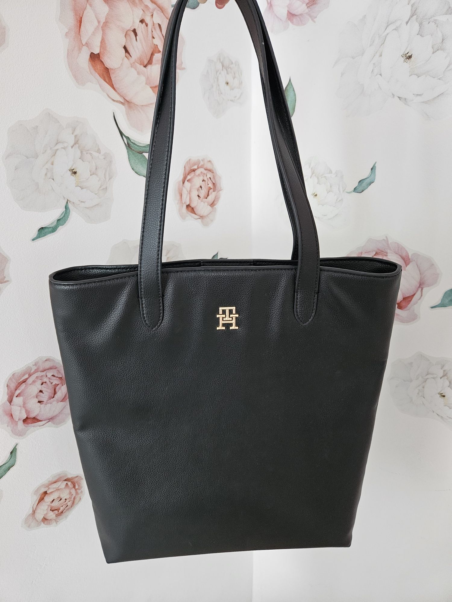 Torba na ramię do ręki Casual Slim Tote Tommy Hilfiger