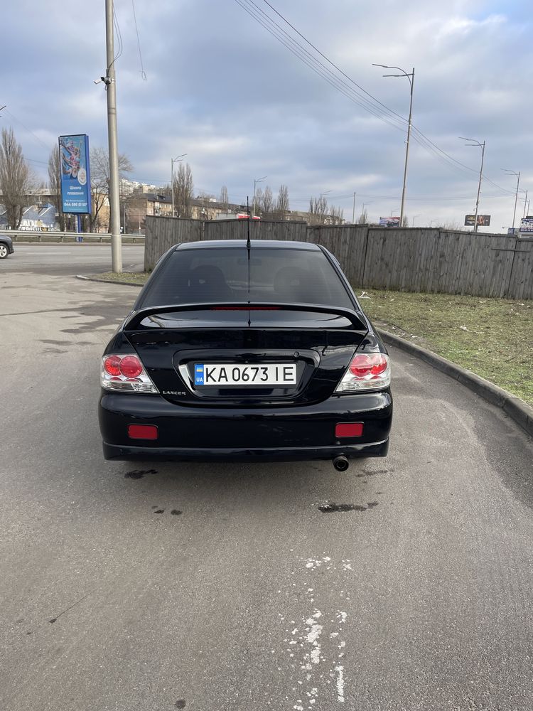 Mitsubishi Lancer 9 2.0 AT 2006