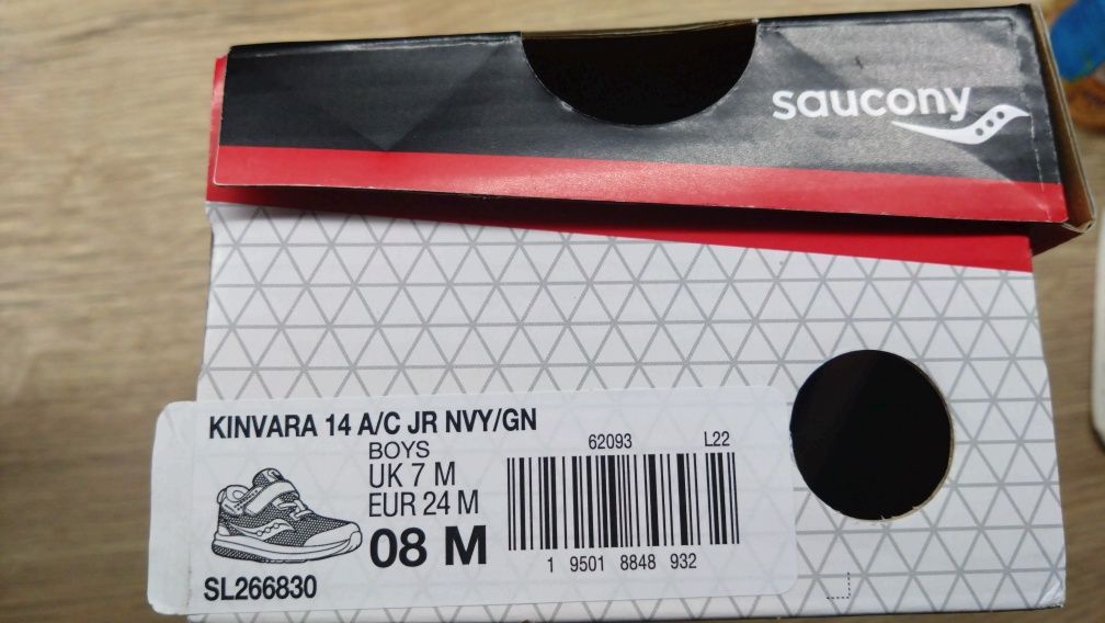 Saucony rozmiar 24 ultra lekkie buty biegowe dziecięce