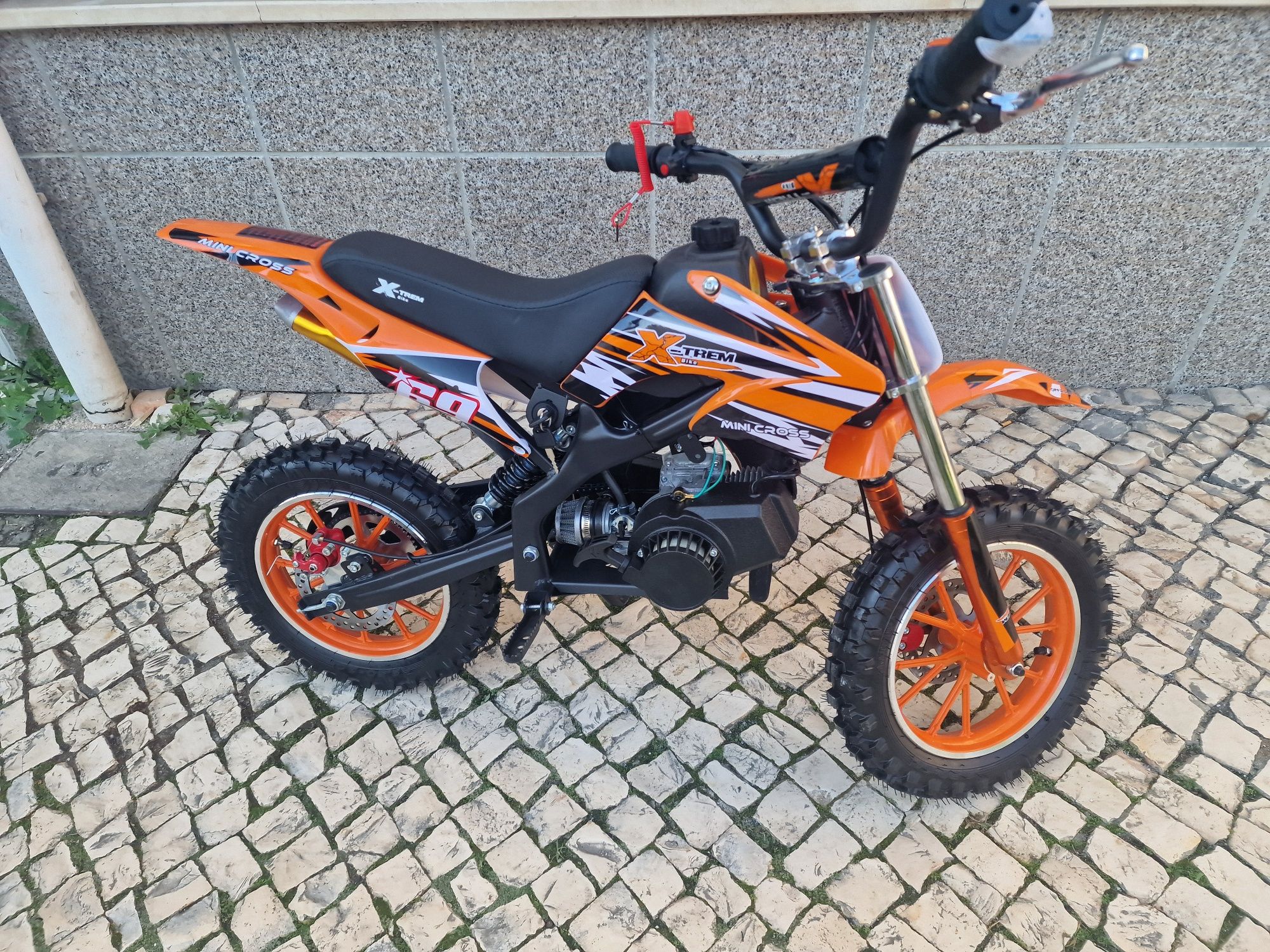 Mini motocross gasolina de cilindrada 49 vários cores disponíve novos