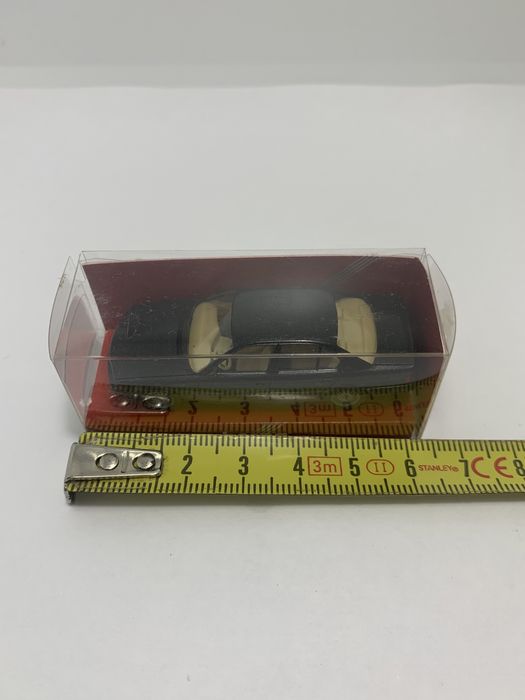 BMW 7 da Herpa 1/87