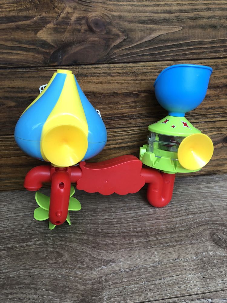 Игрушки  для ванной на присосках