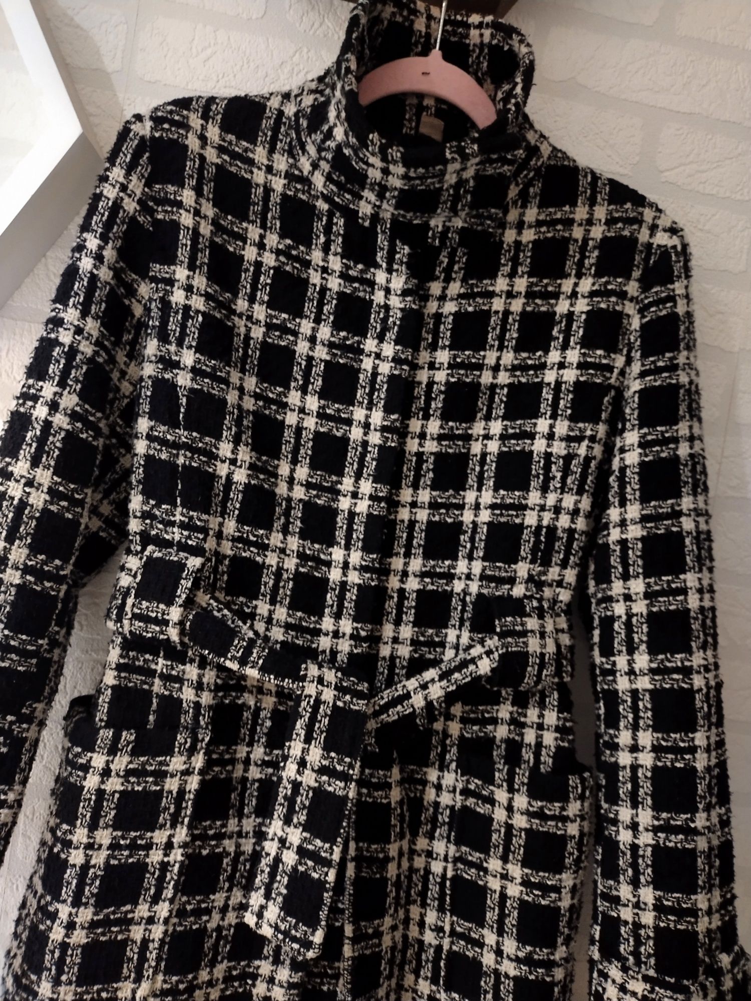 Śliczny elegancki płaszcz wełniany damski jesienno- zimowy XS S