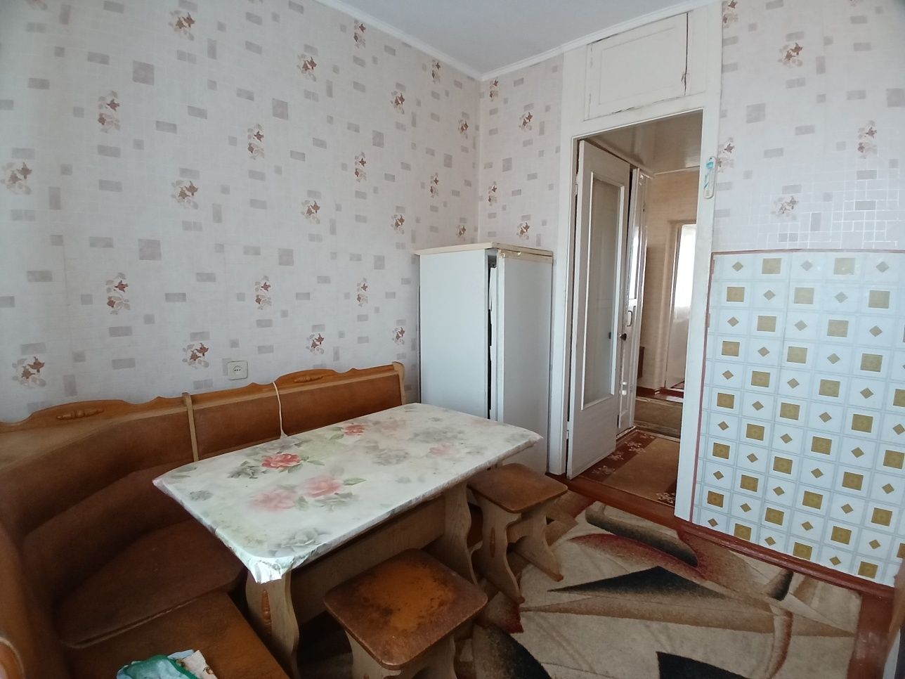 Продаю 3к/ квартира в доме ) село Антоновка ( Николаевской  обл.)