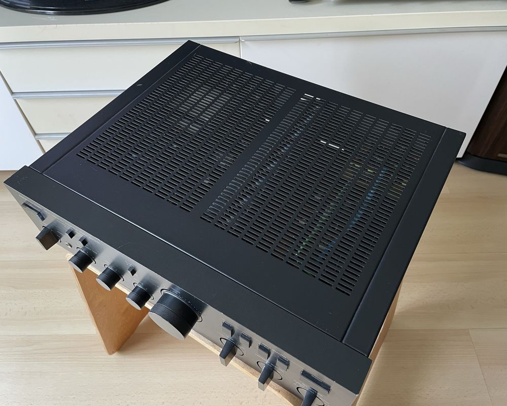 Wzmacniacz Onkyo Integra A-8015 made in Japan