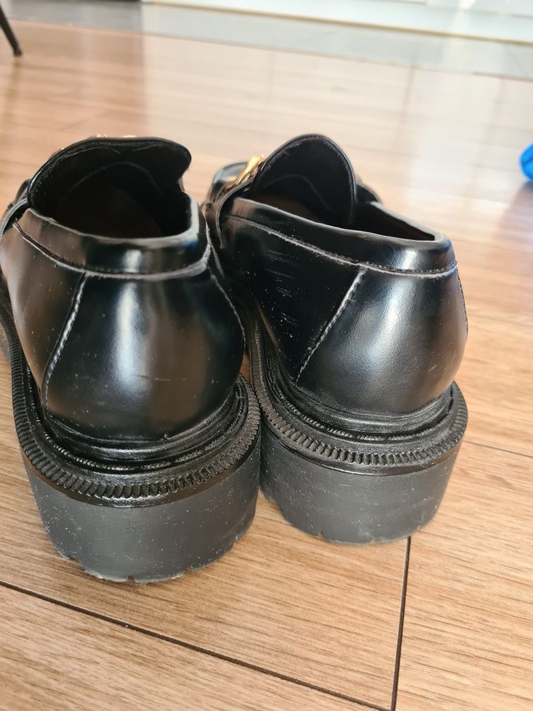 Buty mokasyny hm 39